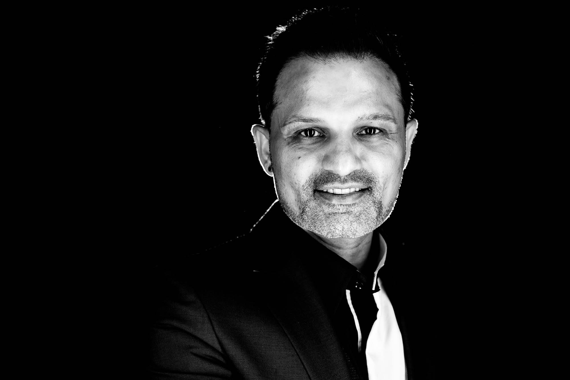 Export x3 Headshot  06494 Dez 01 2019 Headshots 2019  Miro Nicole Nadine 2